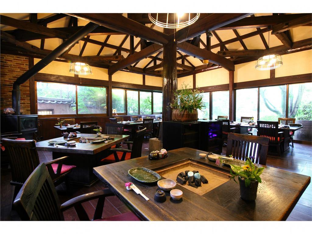 Aso No Shiki Hotel Exterior photo