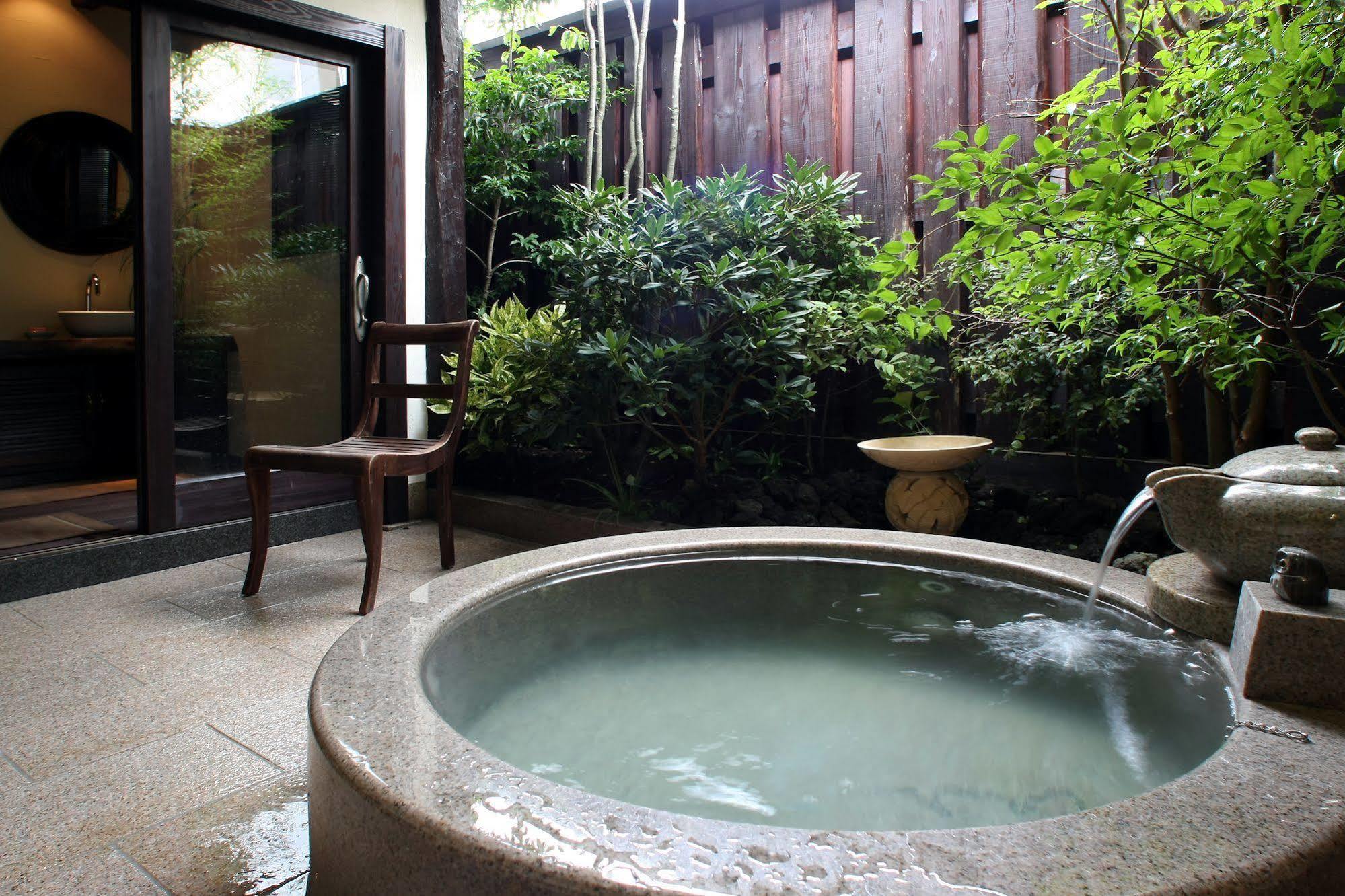 Aso No Shiki Hotel Exterior photo